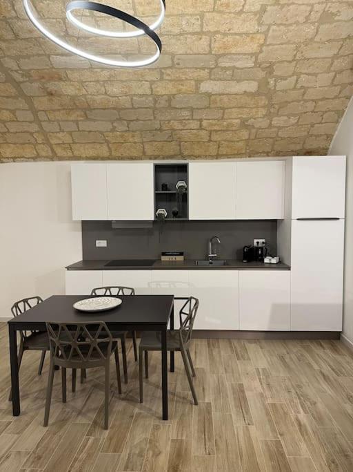 Mediterranean House Бари Екстериор снимка